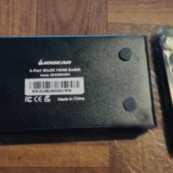 GHDSW4K4 Iogear 4K 4-Port HDMI Switch with Remote - Picture 2 of 5